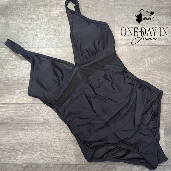 Suuksess Mesh Cut Out One Piece Swimsuit Size S - Picture 2 of 5